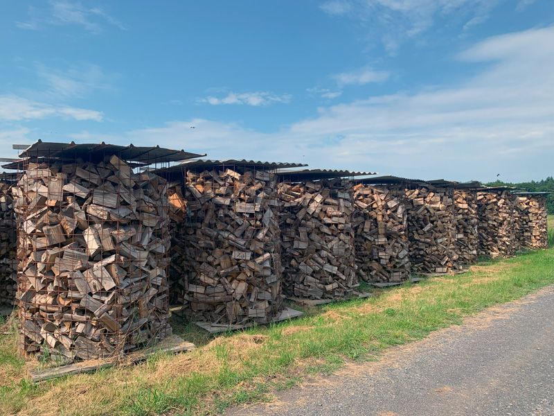Brennholzverkauf in Bonefeld
